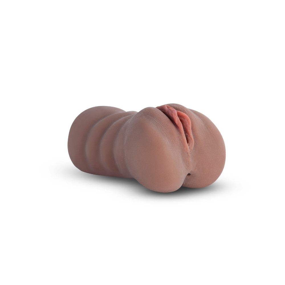 Cassandra - Barna színű valósághű maszturbátor